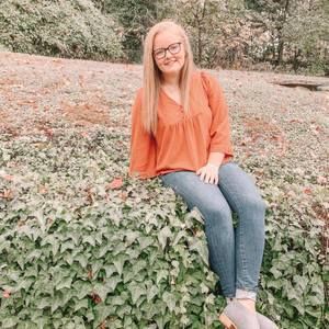 Meet your Posher, Alayna